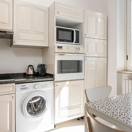 Milano Citylife Suites - Fully Equipped Apartments-3